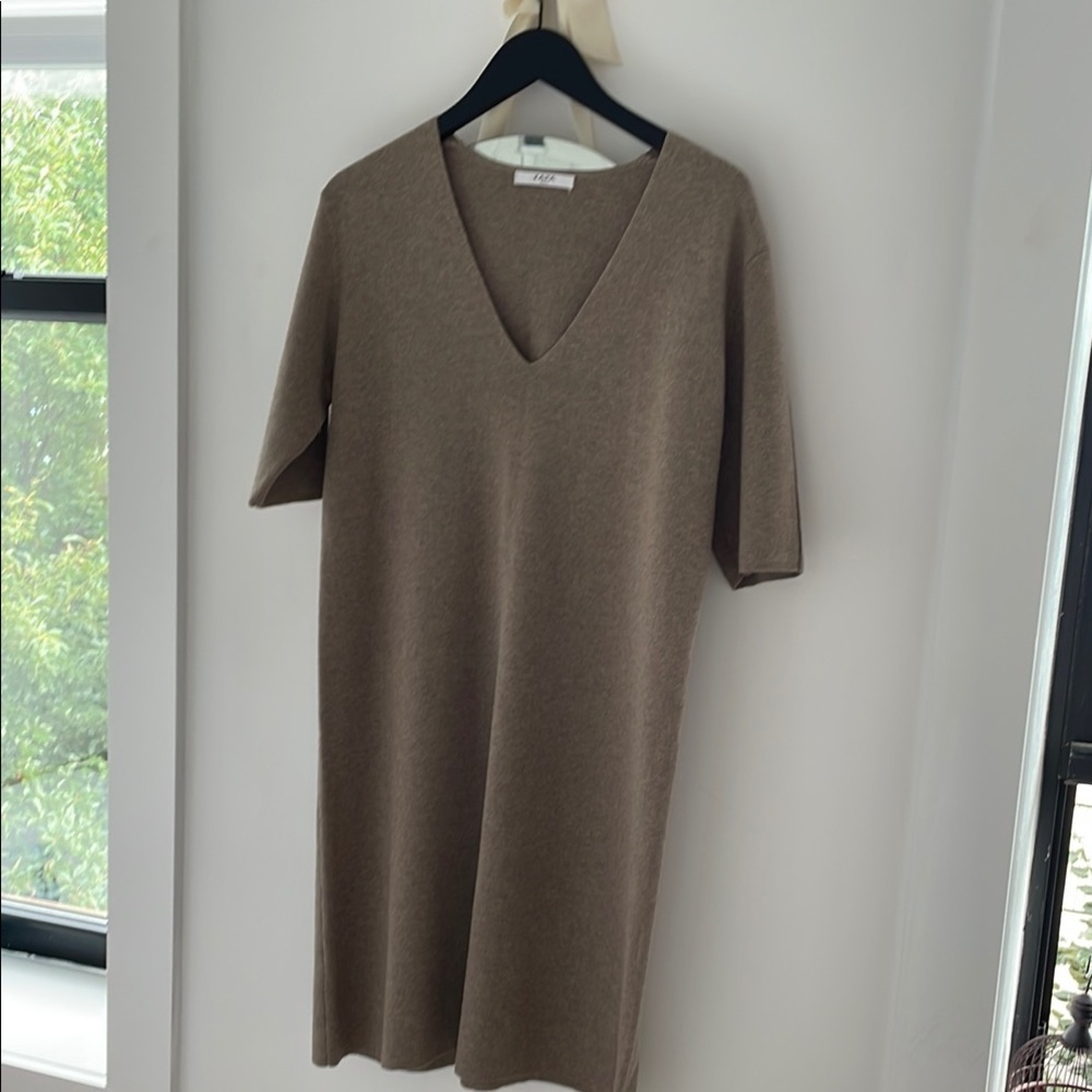 Elegant Brown V-Neck Dress Zapa Paris French 🇫🇷 brand gorgeous  merino wool